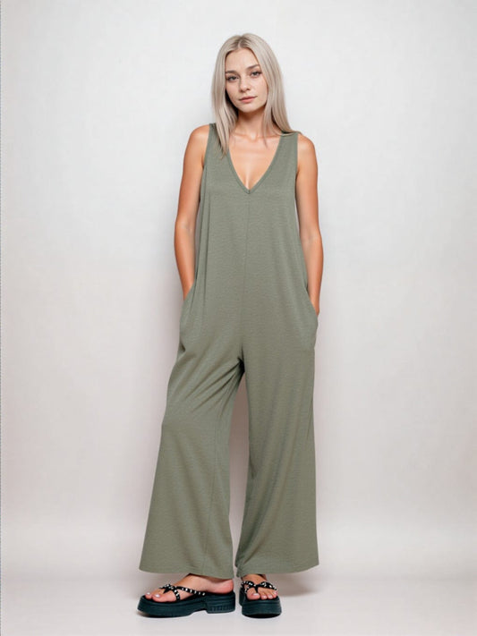 Flowy and Relaxed Jumpsuit